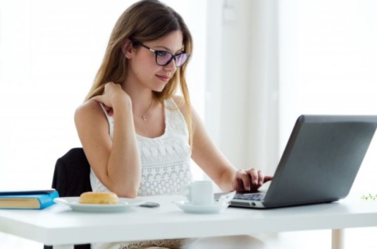 Top 20 Khóa Học Tiếng Anh Lớp 11 Online