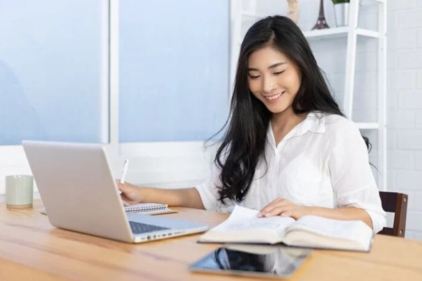 Top 20 Khóa Học Tiếng Anh Lớp 12 Online