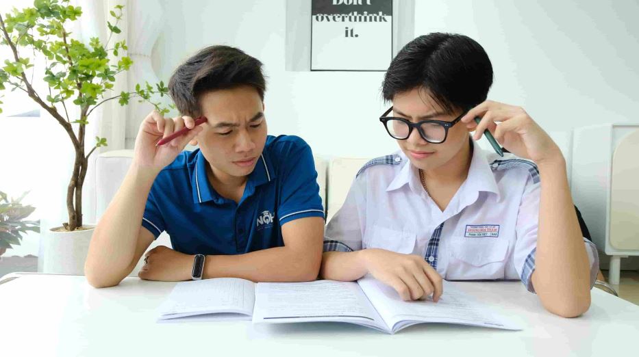Gia sư lớp 11 ở Hà Nội sẽ dạy những môn gì